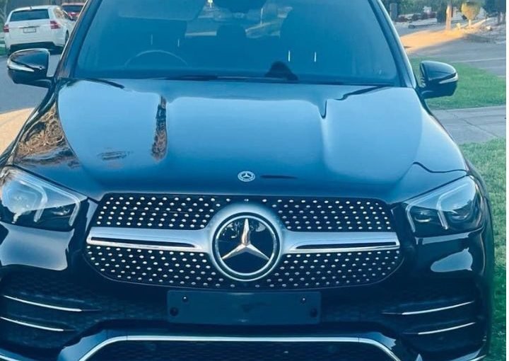 What You Get in a Mercedes Van in Melbourne That No App Cab Can Match